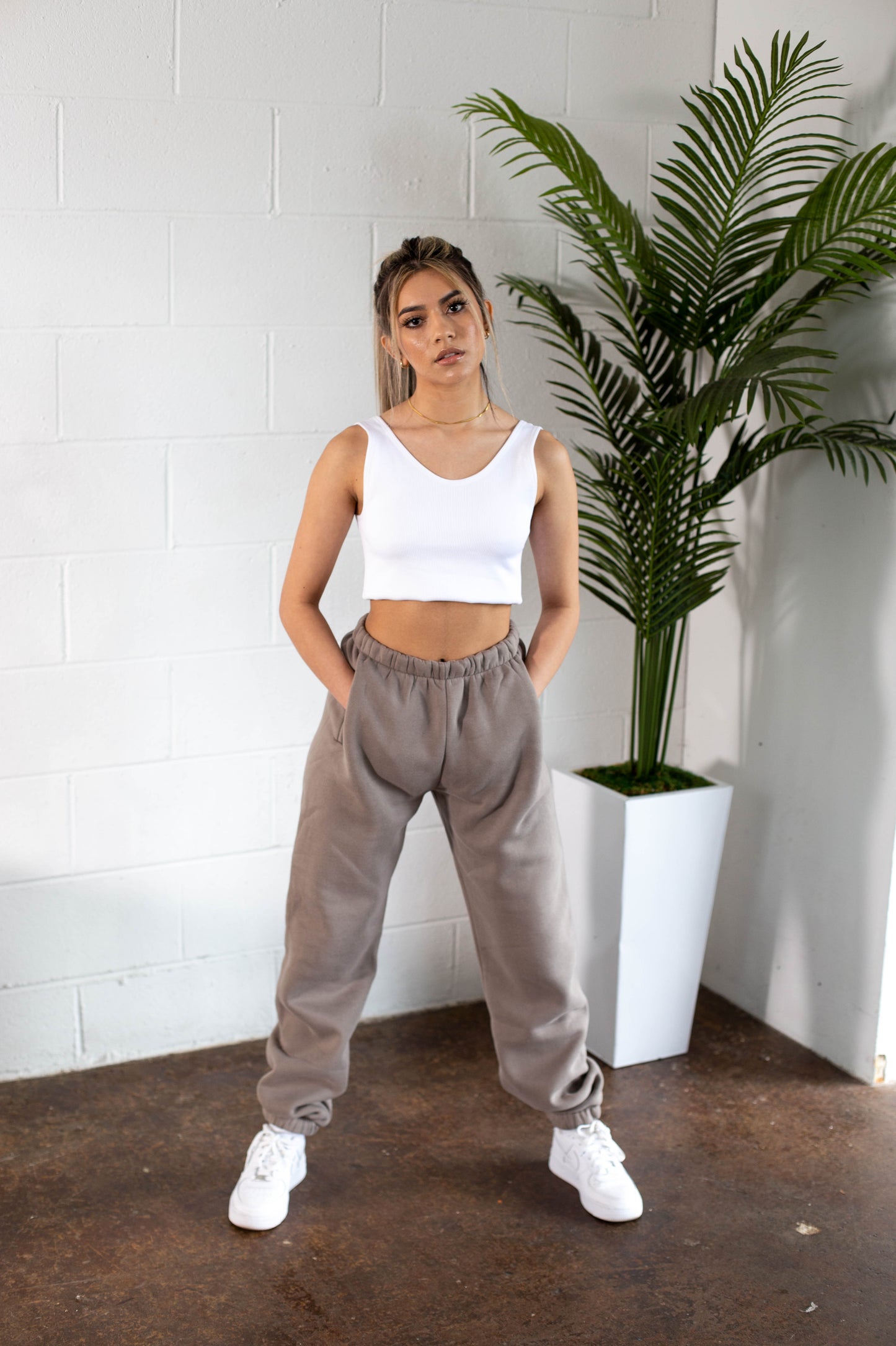 Nya Lounge Sweatpants